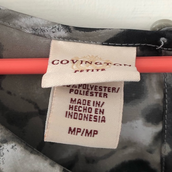 *5 for $25* Women’s Blouse - Picture 3 of 4